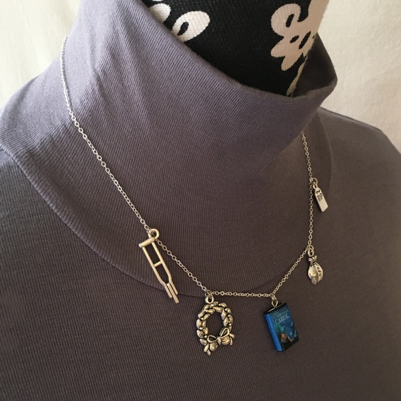 A Christmas Carol by Charles Dickens Handmade Literature Necklace, Book Cover - Picture 10 of 15